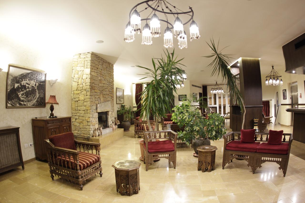Quartier Suisse Hotel Brummana Exterior foto